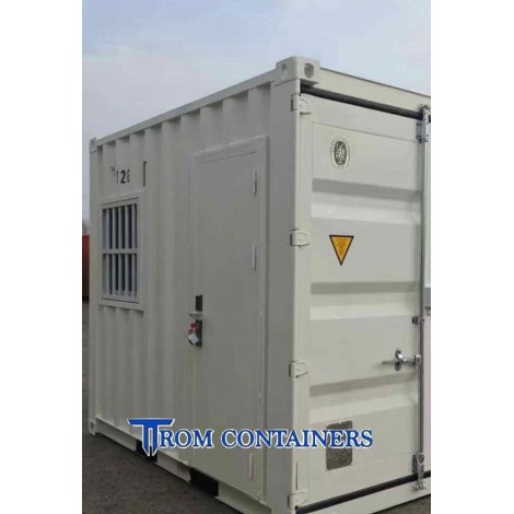 Contenedor 8' + puerta y ventana Valencia 2